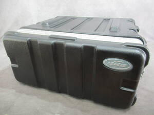 SKB 4Uラックケースを買取りました！